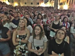 36935834_1867406749988778_5192340067560980480_n