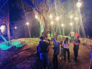 43823375_1955240141229670_8959840531563675648_n