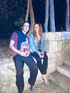 43951819_1955239771229707_5588539874220179456_n