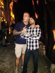 44043461_1955240621229622_2786801671882145792_n