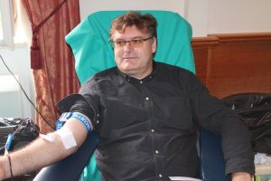 74332858_2488371244532493_444644104295415808_n