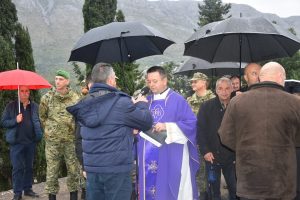 79837322_982037648840540_237294920174403584_n