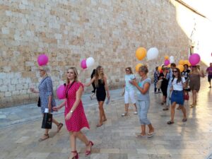 118890719_3551663488178299_2914788898045570107_n